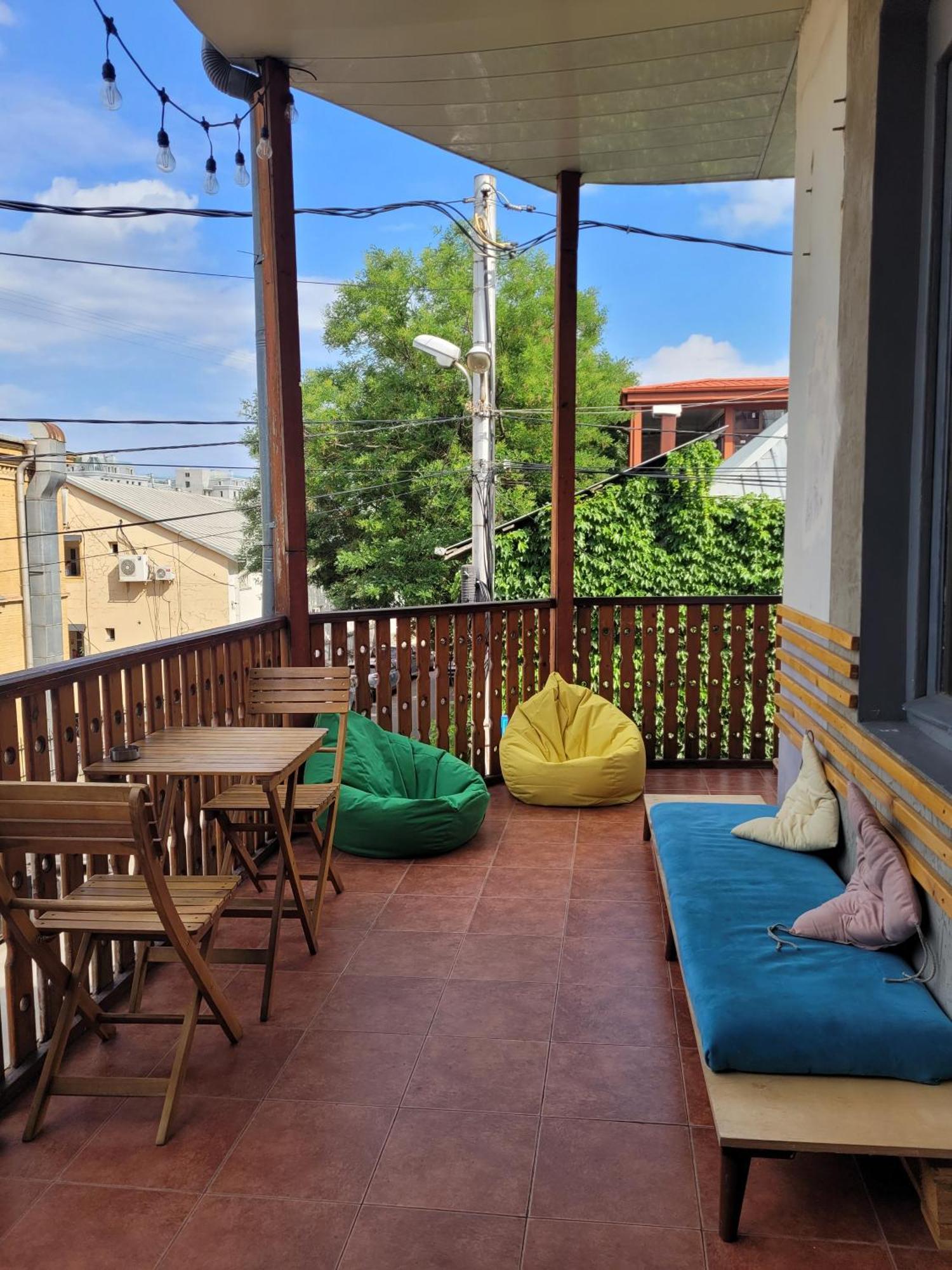 Friends Hostel Tbilisi Exterior photo
